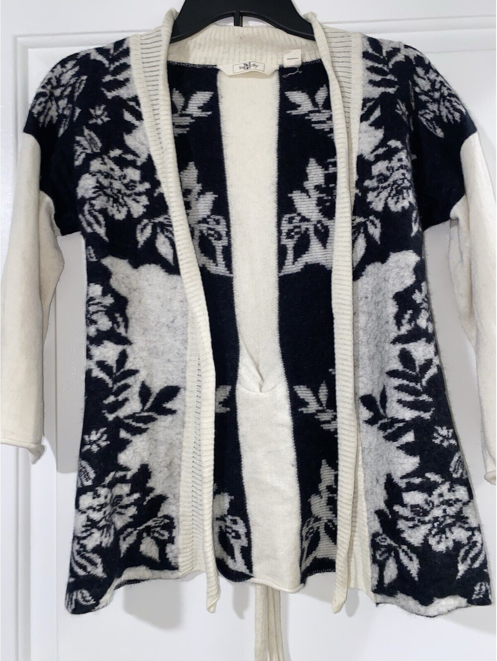 LiaMolly Anthropologie Wool Black and Cream Intarsia Kimono Sweater vintage XS - Picture 7 of 8